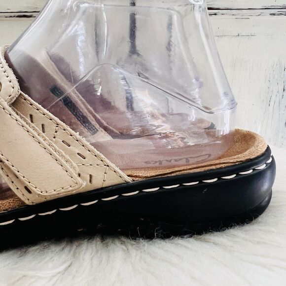 Clarks Lexi Bark Bendable Slide On Sandals In Bone Cream Leather Comfort Size 7 - Picture 3 of 7